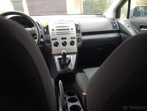 corolla verso 1,6 VVTi - 6