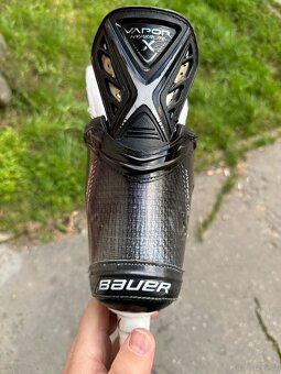 Hokejove Brusle Bauer Vapor Hyperlite - 6