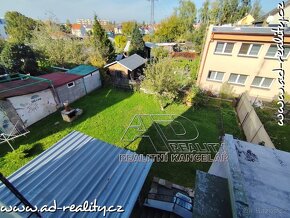 Prodej dvougeneračního RD (2 samostatné byty), garáž, zahrad - 6