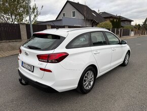 Hyundai i30 1,6 CRDI combi r.v 2018 první maj. - 6