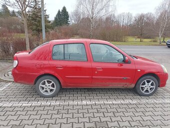 Renault thalia 1.2 16V - 6