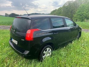 Peugeot 5008 1,6 HDI 82 KW r.v. 2011 7 míst . - 6