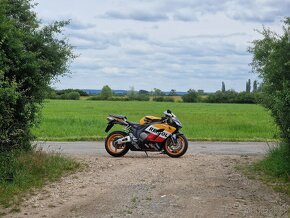 Honda CBR 1000RR Fireblade Repsol - 6