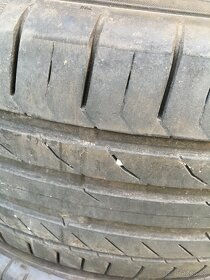 235/55R18 letni - 6