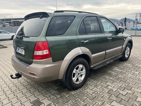 Kia Sorento 2.5 CRDI - 6