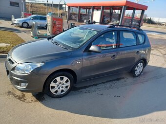 HYUNDAI I30 cw 1.6 , 93KW - 6