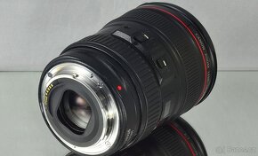 Canon EF 24-105mm f/4L IS USM F.F. 1:4 + UV - 6