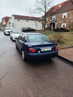 Honda Accord 1.8 - 6