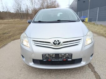 Toyota Auris 1.6 VVT-i AC 6 Kvalt 8/2011 - 6