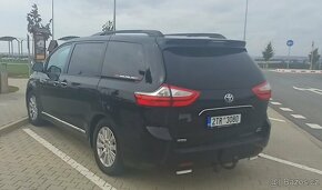 Toyota Sienna XLE AWD LPG 2015 nový model 7 míst - 6