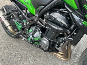 Kawasaki Z900 - 6