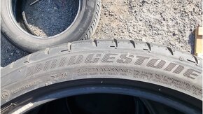 Letní pneu 255/35/19 Bridgestone RFT - 6