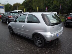 Opel Corsa 1.3CDTi 70koní r.v.4/2005 - 6