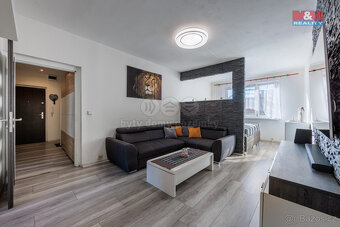 Prodej bytu 2+1, 56 m², Chodov, ul. Říjnová - 6