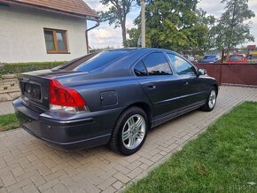 VOLVO S60 2.4 D5 INSCIPRION - 6