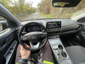 Hyundai Kona electric 39kwh, 100kw - záruka - 6