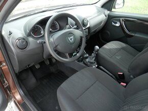 Dacia Duster 1,6 77Kw 4x4 - 6