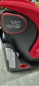 Autosedačka Britax Römer king ll black series - 6