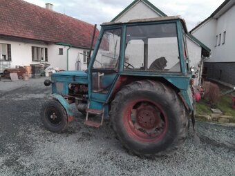 Prodám traktor Zetor - 6