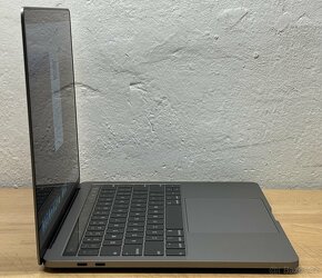 MacBook Pro 13” 2019/16GB RAM/i7/512GB SSD/Záruka - 6