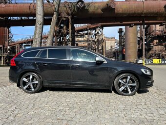 Volvo V60, 2.0 R-Design FWD - 6