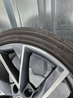 Letní alu kola Vega 19" Škoda Superb 235/40 R19 - 6