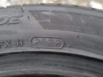 2ks nových zimních pneu Hankook Winter icept 215/50/17 - 6