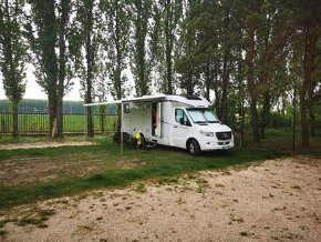 Obytný automobil - Mercedes Hymer 686s - 6