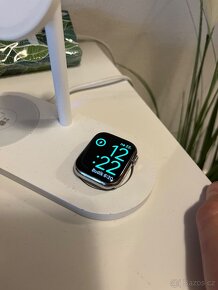 Apple Watch Series 8 41mm Cellular nerez - 6