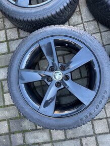 ORIGINÁL Alu Škoda Alore R16, 5x100 - ZIMNÍ PNEU, TOP STAV - 6