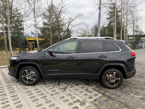 Jeep cherokee 2016 2.2D 147kw 1.majitel top výbava - 6