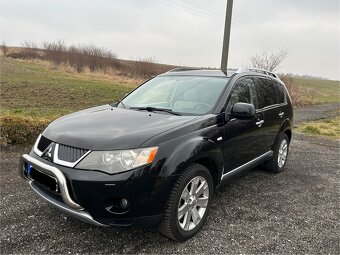 Mitsubishi Outlander 2.0 TDI 103kw 4x4 130000km Čr 7 mist - 6