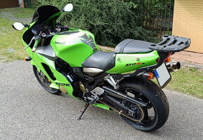 Kawasaki Ninja ZX-12R - 6