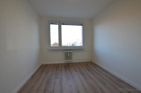 Na prodej 3+kk, po rekonstrukci, 45m2, bakon,sklep,Kladno - 6