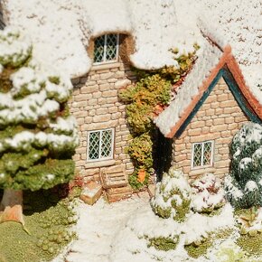 Slavný Lilliput Lane - Sběratelský domeček- Vánoce - 6