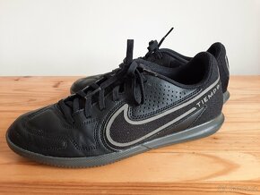 Kopačky sálovky Nike Tiempo vel. 40 - 6