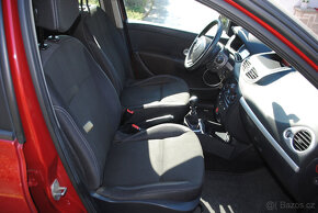 Renault Clio 3 kombi 1.5dCi 63kW - klimatizace - 11/2009 - 6