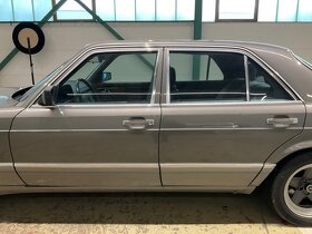 Mercedes-Benz S-Klasse SE 260 W126 - 6