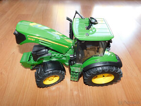 Bruder traktor JOHN DEERE 7930 - 6