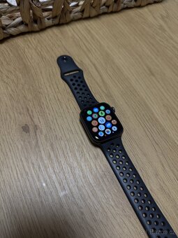 Apple Watch 6 44 mm Nike - 6