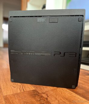 Sony Playstation 3 Slim (CECH-2504B) 320 GB + ovladač - 6