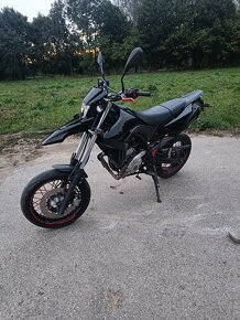 Yamaha WR 125X 2011 - 6