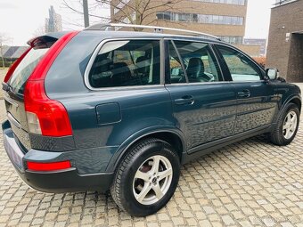 Volvo XC90 2.4 D5 136KW 4x4 AUTOMAT VÝHŘEV XENONY SERVISKA - 6