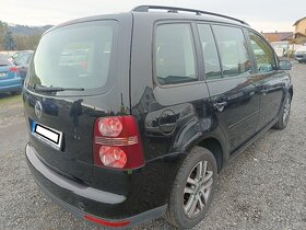 VW Touran 1,9 TDi 7-míst - 6