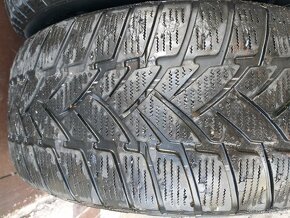 Pneu zimní 255/50R19 107V Dunlop 4Ks - 6