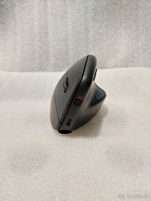 HP 925 Ergonomic Vertical Mouse, Bluetooth a USB - 6