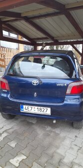 Toyota Yaris 1.0 - 6