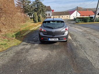 Mazda 3, 2.0i , 111kw 2010, originál 140000km, krásný stav - 6