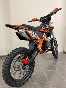 Pitbike Leramotors By Apollo THUNDER 140ccm 19"/16" - 6