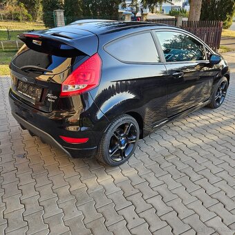 Ford fiesta sport - 6